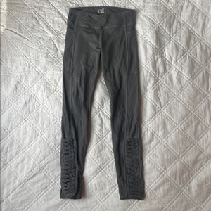 athleta girl grey leggings with pockets